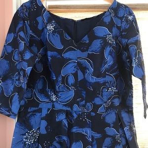 Beautiful size 18 dress, polydupioni silk. Lined, beautifully made.